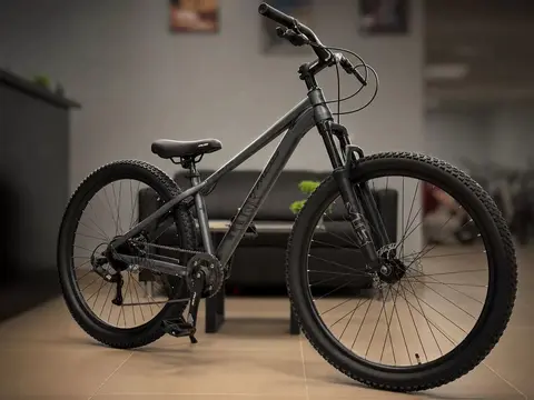 Горный велосипед, 26", серый, общий вид