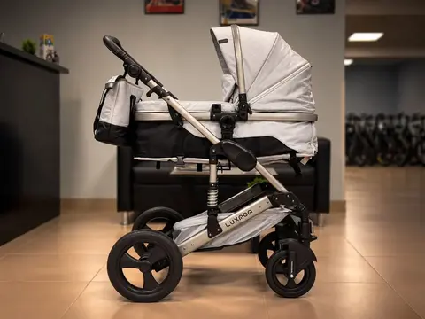 Коляска LuxMom 558, 2 в 1, общий вид